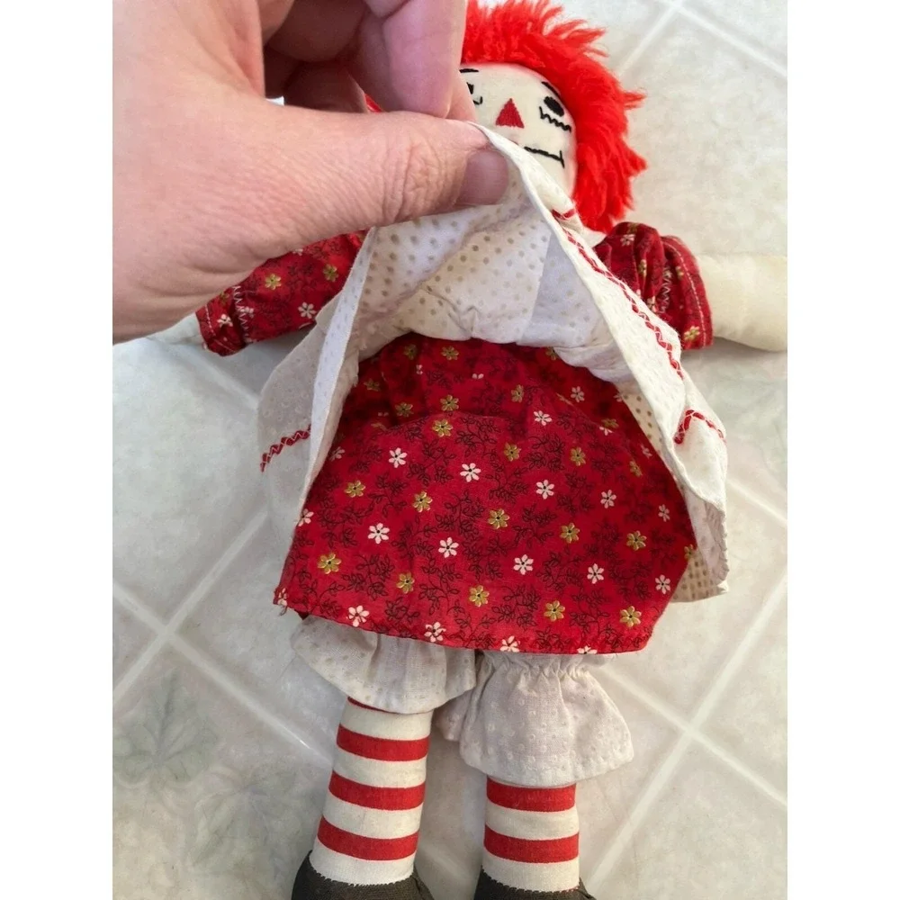 Raggedy Ann Doll Vintage 1970s Handmade Embroidered Face Red Heart Dress 11